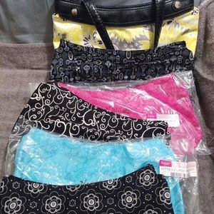 THIRTY ONE LARGE BUNDLE***Will negotiate***